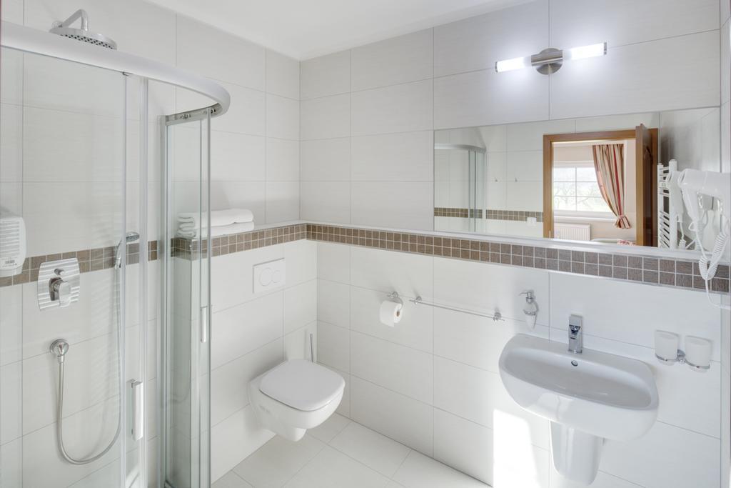 Hotel Kolonie Krivoklat Luaran gambar